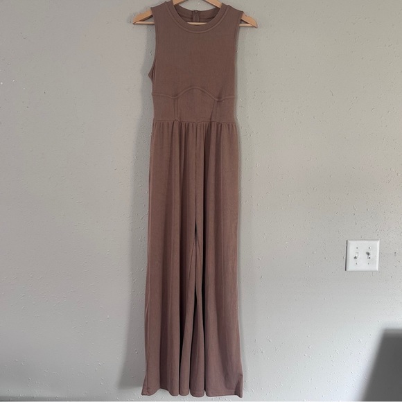 Cider Brown Sleeveless Jumpsuit - Picture 1 of 8